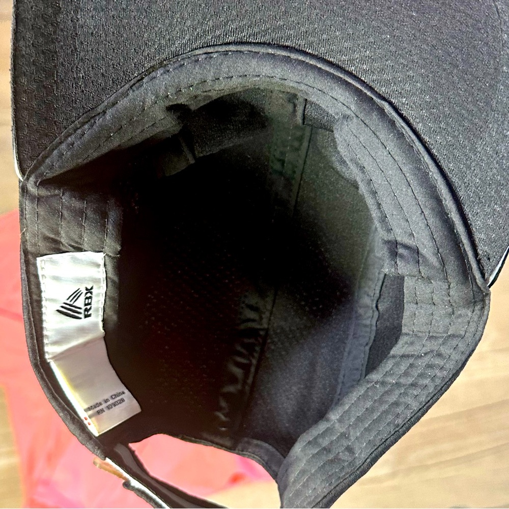 3 Piece LOT | Reebok Top. Reebok Shoes. Reebok Hat. Super Cute and Fun. Size - Picture 10 of 14